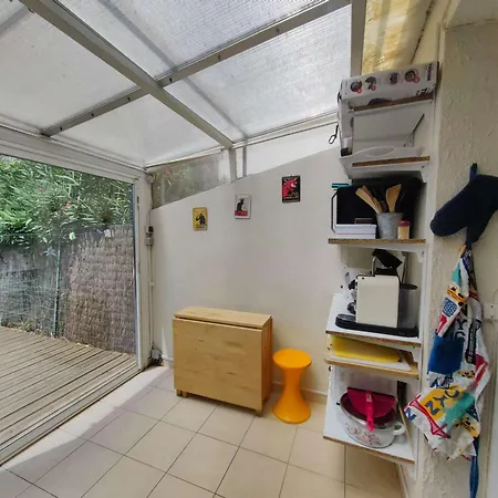 T2 Mezzanine Dans La Pinede, 5 Pers, Piscine - Fr-1-607-77 公寓