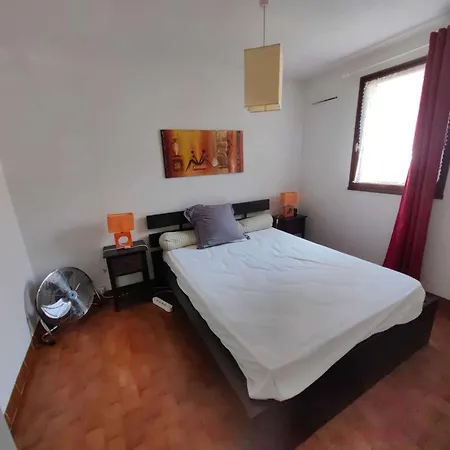 T2 Mezzanine Dans La Pinede, 5 Pers, Piscine - Fr-1-607-77 公寓 *