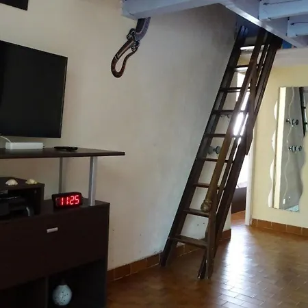 T2 Mezzanine Climatise Avec Piscine, Proche Et Loisirs, Pour 5 Pers. - Fr-1-607-77