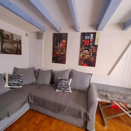 Apartment T2 Mezzanine Climatise Avec Piscine, Proche Et Loisirs, Pour 5 Pers. - Fr-1-607-77 Agde