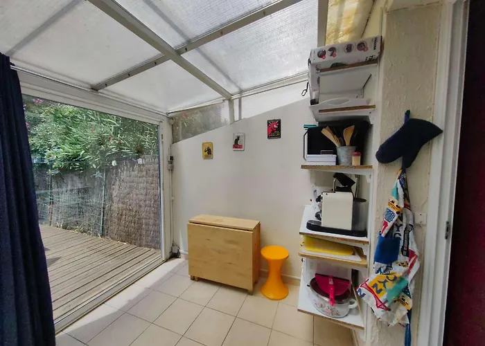 T2 Mezzanine Dans La Pinède, 5 Pers, Piscine - Fr-1-607-77 Appartamento