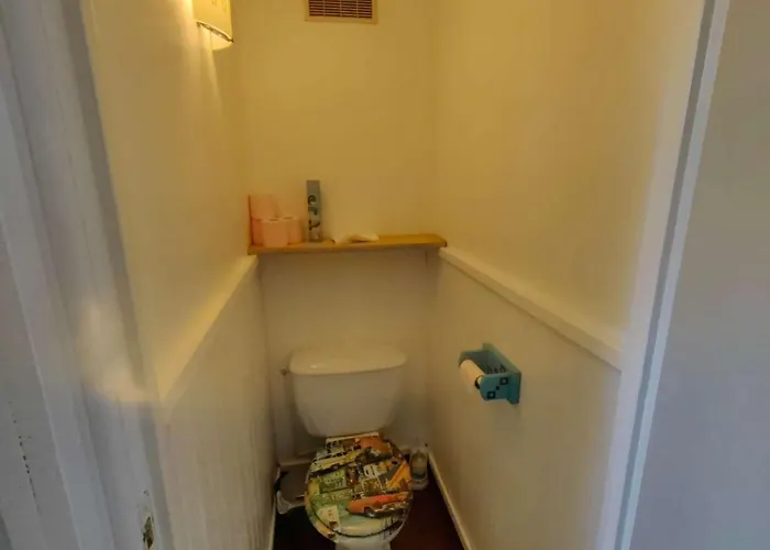 T2 Mezzanine Dans La Pinède, 5 Pers, Piscine - Fr-1-607-77 Appartamento