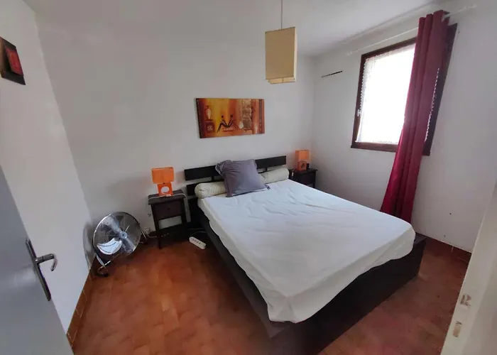 T2 Mezzanine Dans La Pinède, 5 Pers, Piscine - Fr-1-607-77 Appartamento *