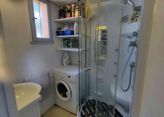 T2 Mezzanine Dans La Pinède, 5 Pers, Piscine - Fr-1-607-77 Appartamento *