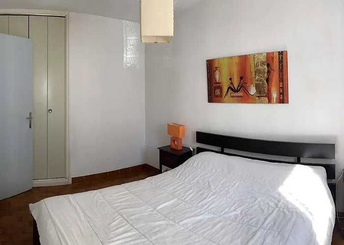 T2 Mezzanine Dans La Pinède, 5 Pers, Piscine - Fr-1-607-77 Appartamento