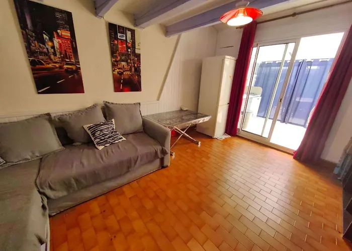 T2 Mezzanine Dans La Pinède, 5 Pers, Piscine - Fr-1-607-77 Appartamento Agde